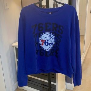 Women’s Philadelphia 76ers sweatshirt-Royal blue-size XL
